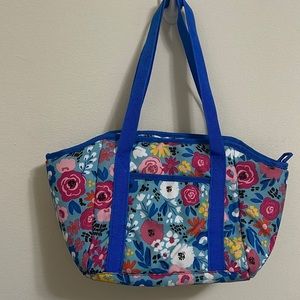 Insulated floral lunch bag